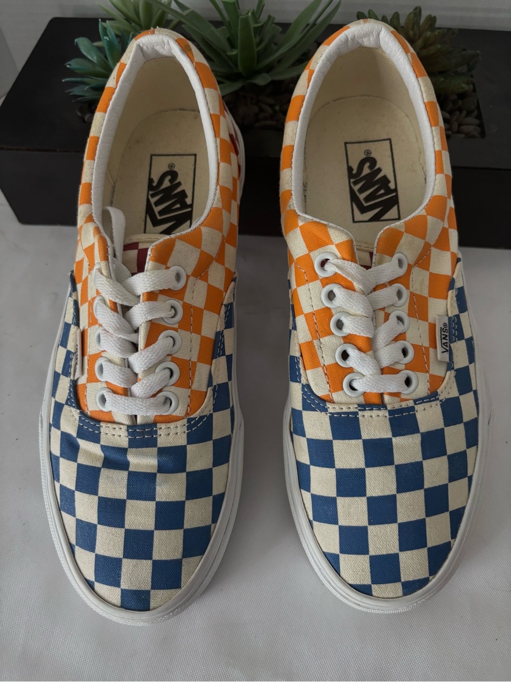 VANS  Checkerboard Lace-Up Sneakers in Blue, Orange & Cream White Lace-Up SZ 8-5 - Picture 8 of 9